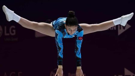 Ekin Çınar Avrupa Şampiyonu!